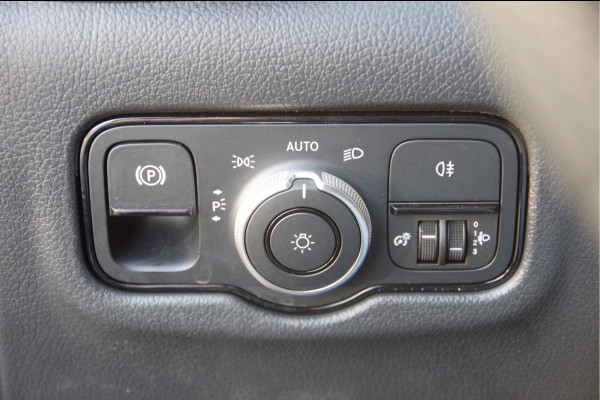 Mercedes-Benz Vito 114 CDI L2 AUT. TREKHAAK, STANDKACHEL, CAMERA, CRUISE, CLIMA
