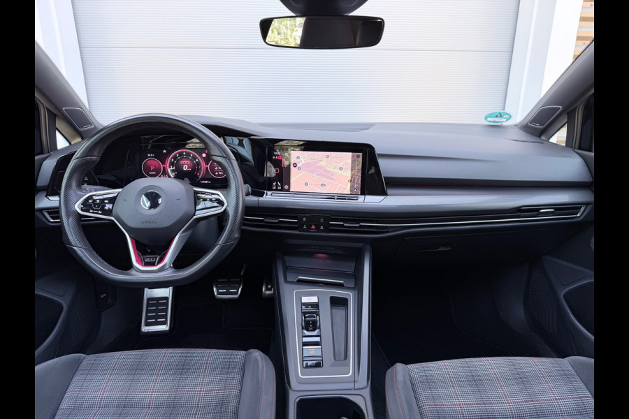 Volkswagen Golf 2.0 TSI GTI Pano/H&K/Sfeer