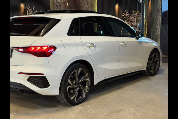 Audi A3 Sportback 30 TFSI 3X S-LINE|PANO|BOMVOL!