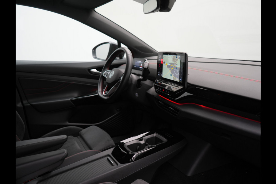 Volkswagen ID.4 GTX 4Motion 77 kWh 299pk Dealer O.H. | Adaptive Cruise | Head Up | 360 Camera | Alcantara Sportstoelen Massage & Memory | IQ Light | Sfeerverlichting | Keyless | Blis | Apple Carplay | Stuur Verwarmd | Navigatie | DAB |