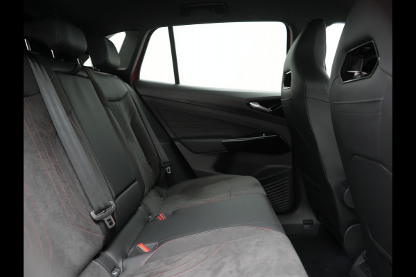 Volkswagen ID.4 GTX 4Motion 77 kWh 299pk Dealer O.H. | Adaptive Cruise | Head Up | 360 Camera | Alcantara Sportstoelen Massage & Memory | IQ Light | Sfeerverlichting | Keyless | Blis | Apple Carplay | Stuur Verwarmd | Navigatie | DAB |