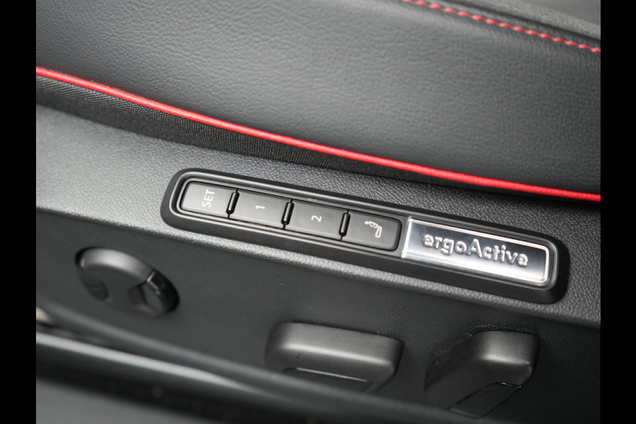 Volkswagen ID.4 GTX 4Motion 77 kWh 299pk Dealer O.H. | Adaptive Cruise | Head Up | 360 Camera | Alcantara Sportstoelen Massage & Memory | IQ Light | Sfeerverlichting | Keyless | Blis | Apple Carplay | Stuur Verwarmd | Navigatie | DAB |