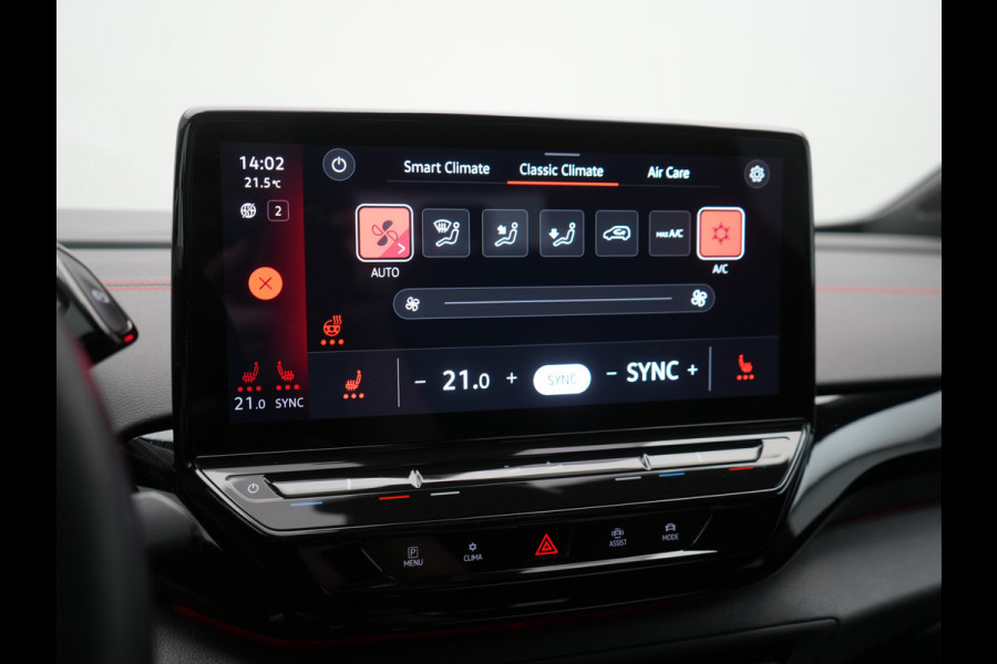 Volkswagen ID.4 GTX 4Motion 77 kWh 299pk Dealer O.H. | Adaptive Cruise | Head Up | 360 Camera | Alcantara Sportstoelen Massage & Memory | IQ Light | Sfeerverlichting | Keyless | Blis | Apple Carplay | Stuur Verwarmd | Navigatie | DAB |