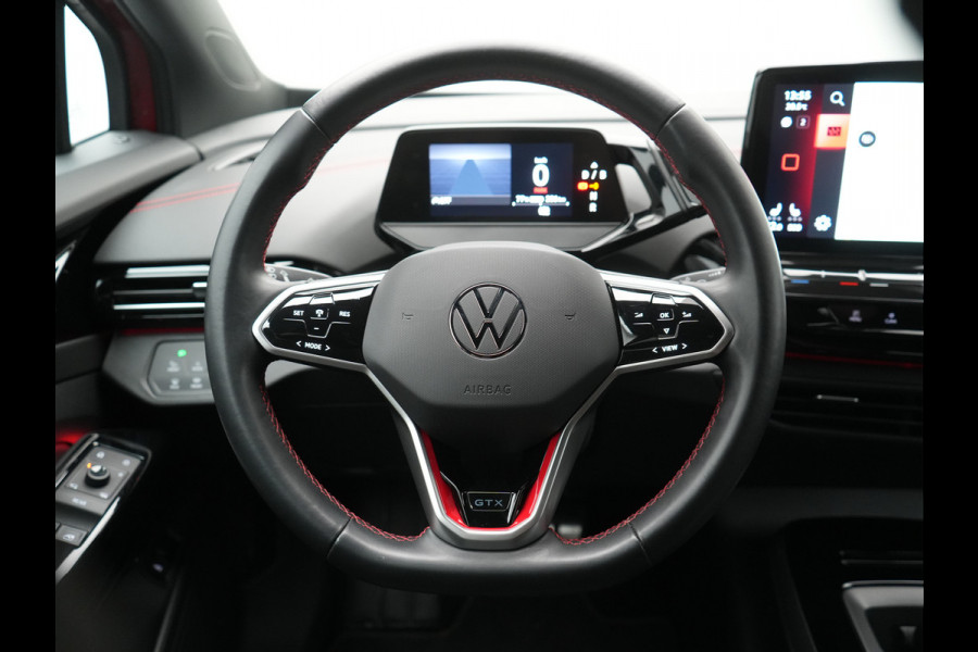 Volkswagen ID.4 GTX 4Motion 77 kWh 299pk Dealer O.H. | Adaptive Cruise | Head Up | 360 Camera | Alcantara Sportstoelen Massage & Memory | IQ Light | Sfeerverlichting | Keyless | Blis | Apple Carplay | Stuur Verwarmd | Navigatie | DAB |
