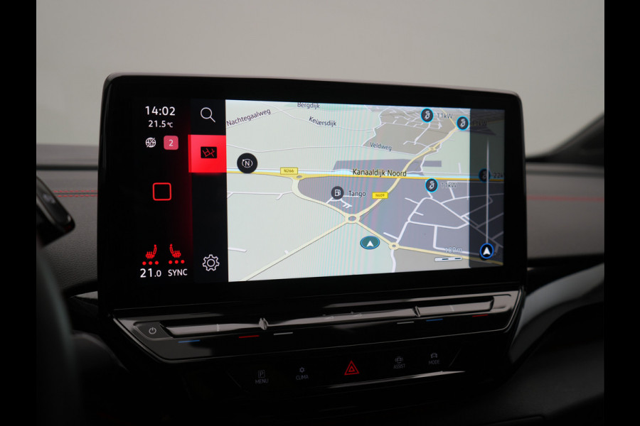 Volkswagen ID.4 GTX 4Motion 77 kWh 299pk Dealer O.H. | Adaptive Cruise | Head Up | 360 Camera | Alcantara Sportstoelen Massage & Memory | IQ Light | Sfeerverlichting | Keyless | Blis | Apple Carplay | Stuur Verwarmd | Navigatie | DAB |