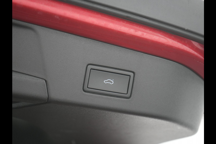 Volkswagen ID.4 GTX 4Motion 77 kWh 299pk Dealer O.H. | Adaptive Cruise | Head Up | 360 Camera | Alcantara Sportstoelen Massage & Memory | IQ Light | Sfeerverlichting | Keyless | Blis | Apple Carplay | Stuur Verwarmd | Navigatie | DAB |