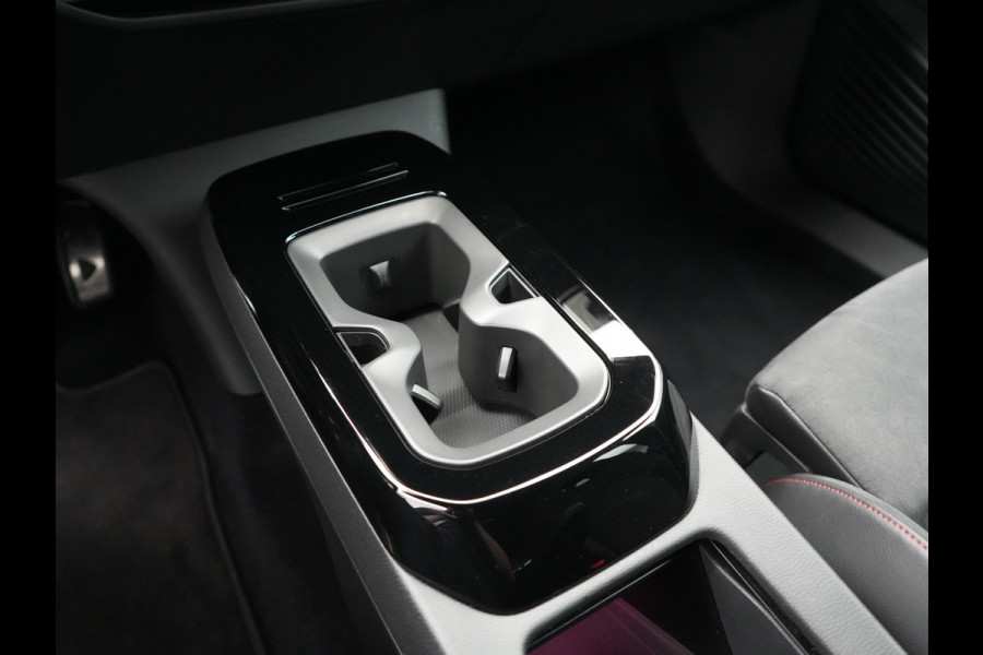 Volkswagen ID.4 GTX 4Motion 77 kWh 299pk Dealer O.H. | Adaptive Cruise | Head Up | 360 Camera | Alcantara Sportstoelen Massage & Memory | IQ Light | Sfeerverlichting | Keyless | Blis | Apple Carplay | Stuur Verwarmd | Navigatie | DAB |