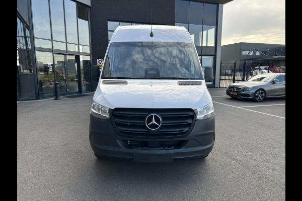 Mercedes-Benz Sprinter 315 CDI L2 H2 RWD Pro MBUX / Trekhaak / Camera / Cruise control / Airco / 270 Graden achterdeuren