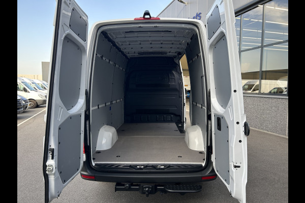 Mercedes-Benz Sprinter 315 CDI L2 H2 RWD Pro MBUX / Trekhaak / Camera / Cruise control / Airco / 270 Graden achterdeuren