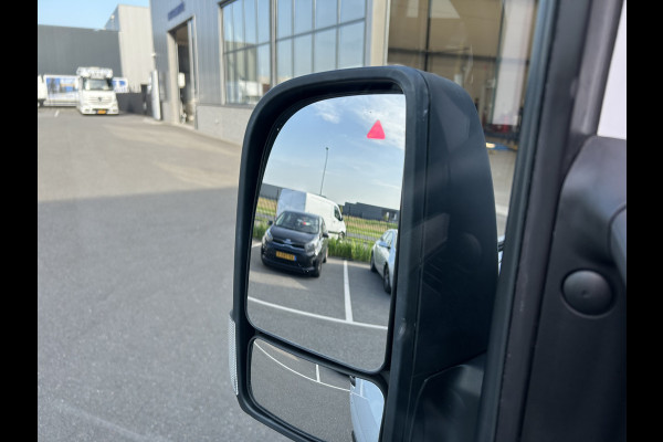 Mercedes-Benz Sprinter 315 CDI L2 H2 RWD Pro MBUX / Trekhaak / Camera / Cruise control / Airco / 270 Graden achterdeuren