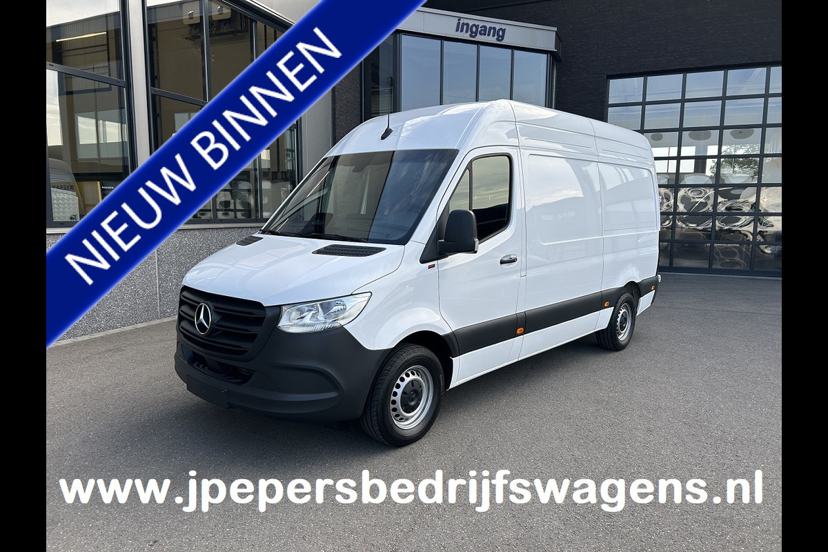 Mercedes-Benz Sprinter 315 CDI L2 H2 RWD Pro MBUX / Trekhaak / Camera / Cruise control / Airco / 270 Graden achterdeuren