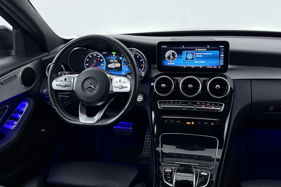 Mercedes-Benz C-Klasse Estate 200 Business Solution AMG (PANORAMADAK, SFEERVERLICHTING, MULTIBEAM KOPLAMPEN, DIGITALE COCKPIT)