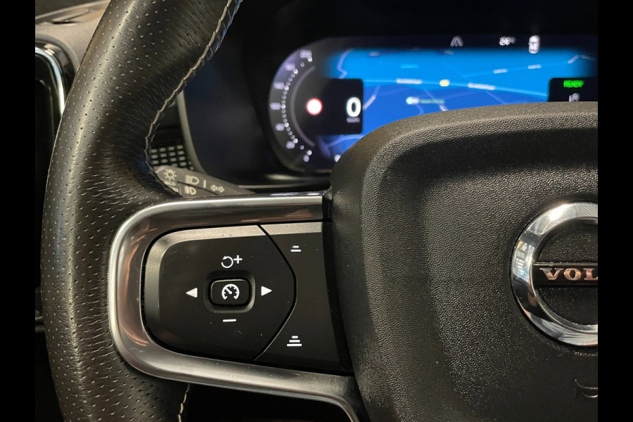 Volvo XC40 Recharge P8 AWD R-Design|89% SOH|1/2 LEDER|ELEK.TREKHAAK+ACHTERKLEP|ACC|STUUR+STOELVERW V+A|CARPLAY/ANDROID|NAP|NL|1EIG