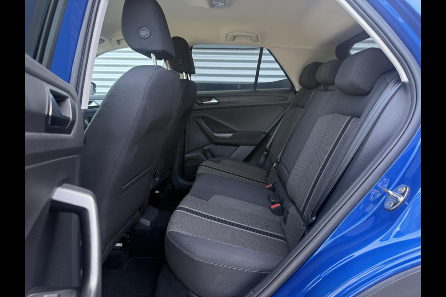 Volkswagen T-Roc 1.5 TSI Style 1e Eigenaar|Navi|Clima|Adap cruise|Camera|PDC V+A|Carplay|N.A.P|APK tot 03-2028