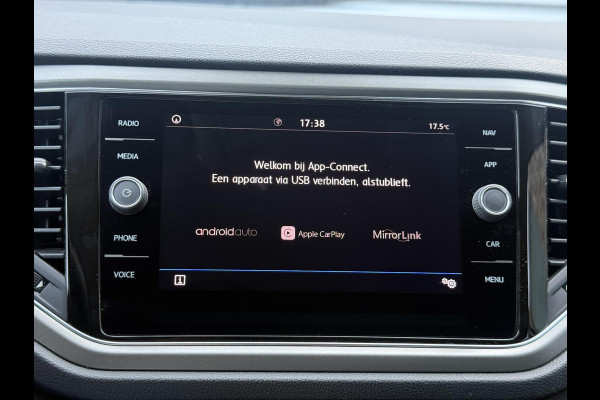 Volkswagen T-Roc 1.5 TSI Style 1e Eigenaar|Navi|Clima|Adap cruise|Camera|PDC V+A|Carplay|N.A.P|APK tot 03-2028