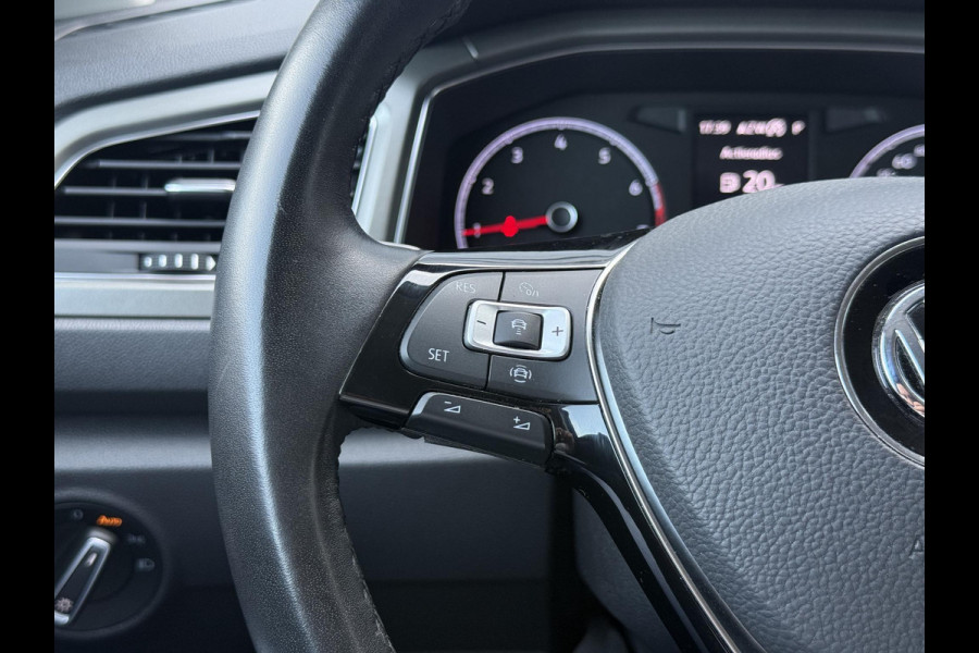Volkswagen T-Roc 1.5 TSI Style 1e Eigenaar|Navi|Clima|Adap cruise|Camera|PDC V+A|Carplay|N.A.P|APK tot 03-2028