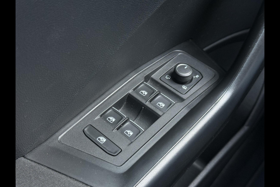 Volkswagen T-Roc 1.5 TSI Style 1e Eigenaar|Navi|Clima|Adap cruise|Camera|PDC V+A|Carplay|N.A.P|APK tot 03-2028