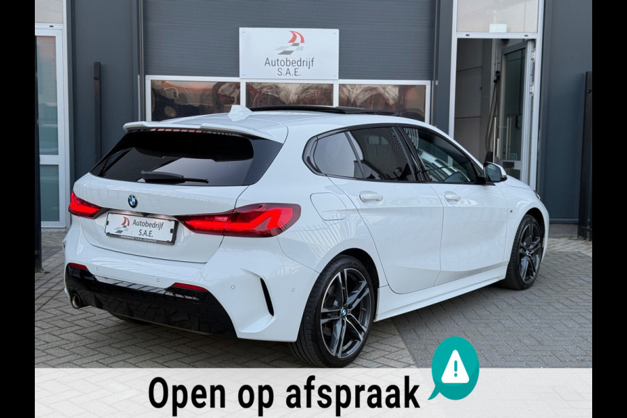 BMW 1-serie 118i M Sport PANO|M SEAT| CARPLAY |SFEER |LED !!