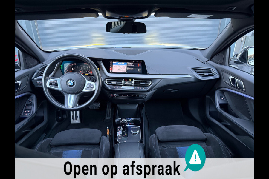 BMW 1-serie 118i M Sport PANO|M SEAT| CARPLAY |SFEER |LED !!