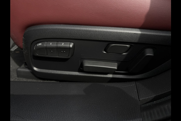 Mazda 6 Sportbreak 2.0 SkyActiv-G 165 Luxury / Automaat / Camera / Carplay / verw. & gev. v. stoelen / Leder /