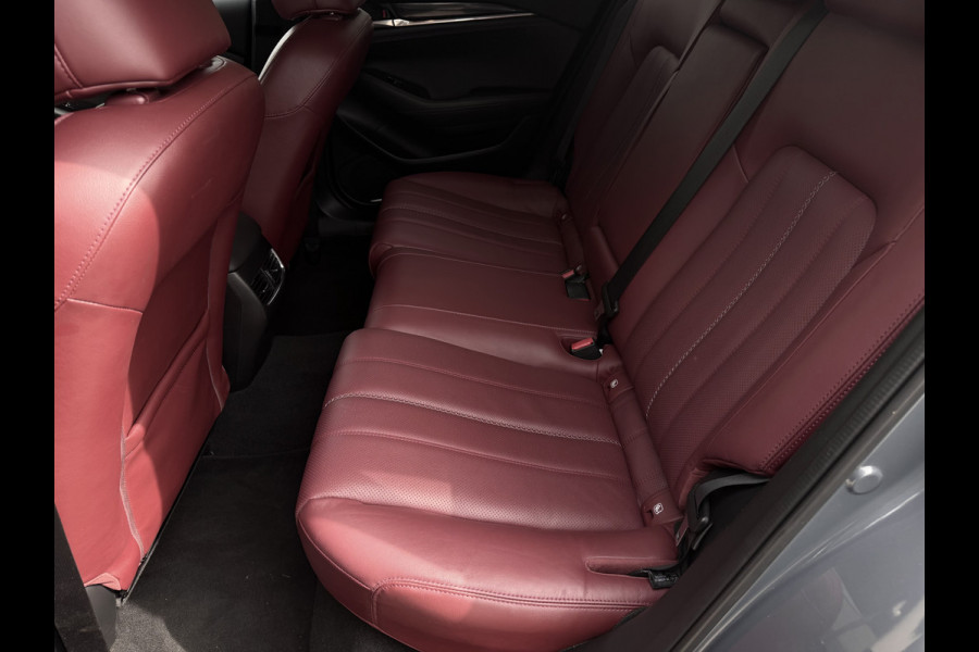 Mazda 6 Sportbreak 2.0 SkyActiv-G 165 Luxury / Automaat / Camera / Carplay / verw. & gev. v. stoelen / Leder /