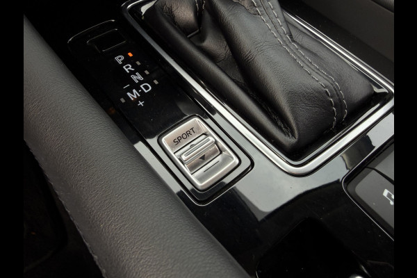 Mazda 6 Sportbreak 2.0 SkyActiv-G 165 Luxury / Automaat / Camera / Carplay / verw. & gev. v. stoelen / Leder /