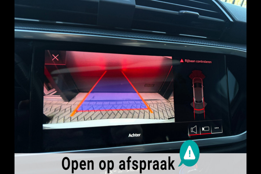 Audi Q3 Sportback 45 TFSI e 3x S-Line MATRIX PANO SFEER TREKHAAK KEYLESS