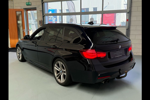 BMW 3 Serie Touring 320i Edition M Sport Shadow High Executive Automaat, Panorama dak