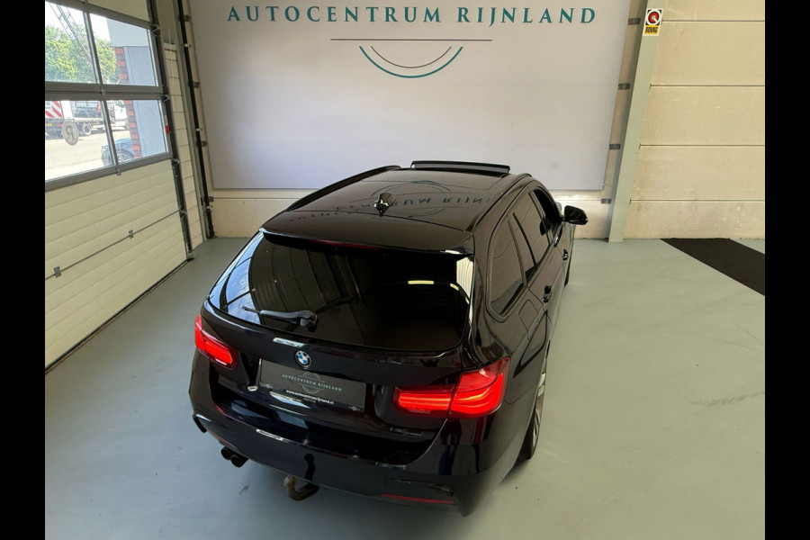 BMW 3 Serie Touring 320i Edition M Sport Shadow High Executive Automaat, Panorama dak