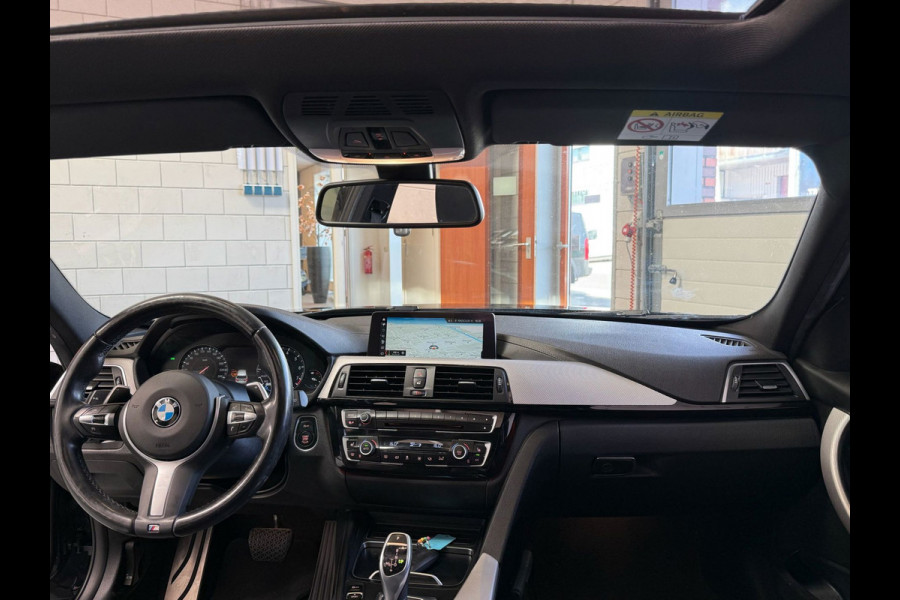 BMW 3 Serie Touring 320i Edition M Sport Shadow High Executive Automaat, Panorama dak