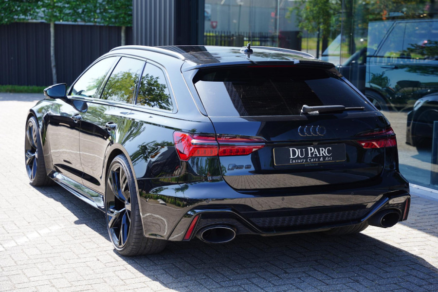 Audi RS6 Avant TFSI Quattro / Akrapovic / Dynamic Plus / Keramische Remmen