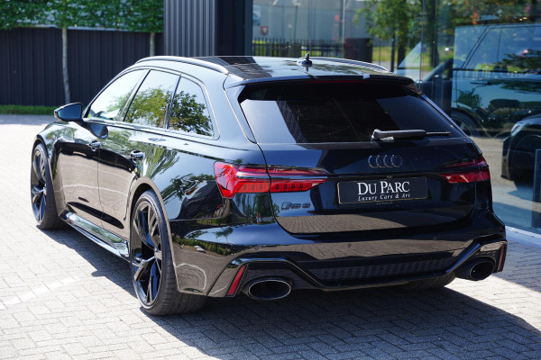 Audi RS6 Avant TFSI Quattro / Akrapovic / Dynamic Plus / Keramische Remmen