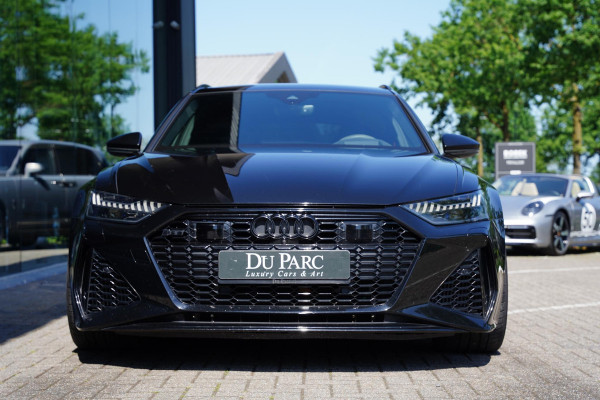 Audi RS6 Avant TFSI Quattro / Akrapovic / Dynamic Plus / Keramische Remmen