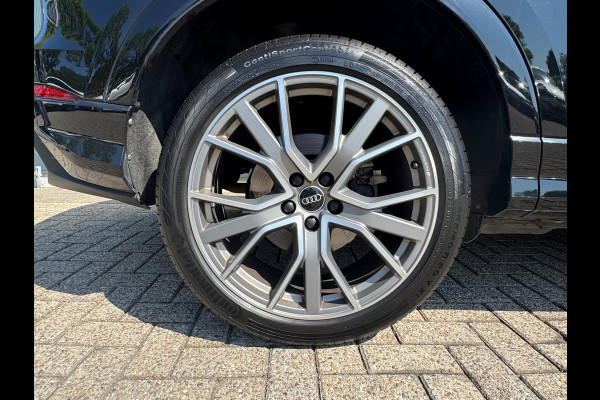 Audi Q3 1.4 plugin hybride * S-line * Camera * Side ass. *
