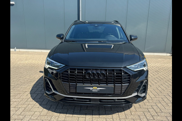Audi Q3 1.4 plugin hybride * S-line * Camera * Side ass. *