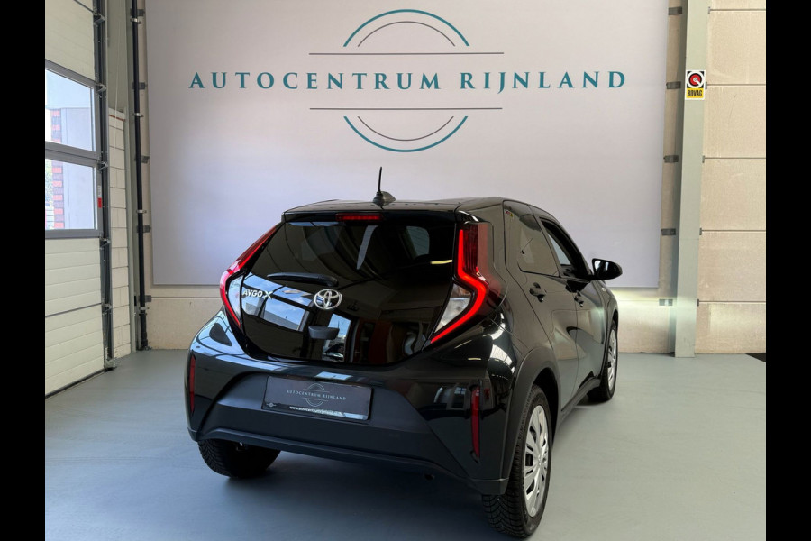 Toyota Aygo X 1.0 VVT-i MT Play Camera, Stoelverwarming