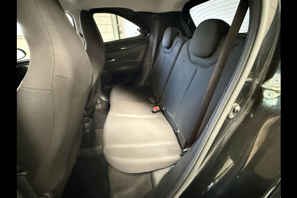 Toyota Aygo X 1.0 VVT-i MT Play Camera, Stoelverwarming