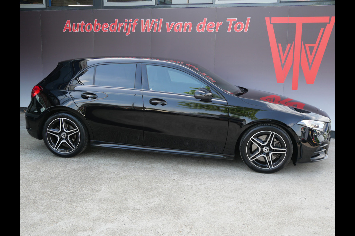 Mercedes-Benz A-Klasse 250 AMG NIGHT EDITION | AUTOMAAT | CAMERA | DIAMOND GRILL | 224 PK!!