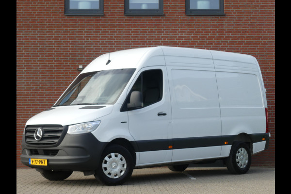 Mercedes-Benz eSprinter 320 L2H2 81kWh Trekhaak/Camera/Navigatie/Standkachel