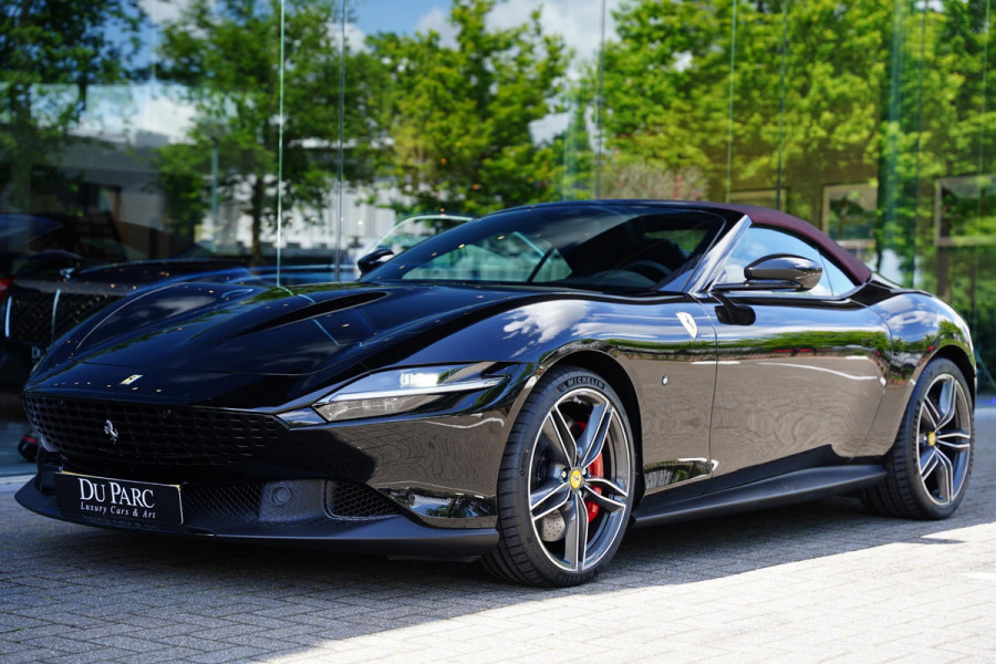 Ferrari Roma Spider 3.9 V8 Nero Stellato