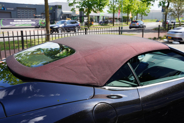 Ferrari Roma Spider 3.9 V8 Nero Stellato