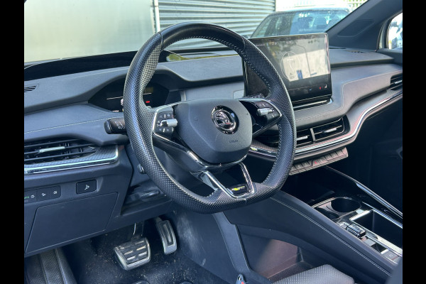 Škoda ENYAQ Coupé iV BWJ 2022 | 80 RS | PANO | LEER | TREKHAAK | 21'' LMV | NAVI | CARPLAY | CAMERA A |