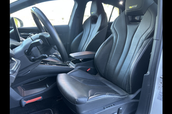 Škoda ENYAQ Coupé iV BWJ 2022 | 80 RS | PANO | LEER | TREKHAAK | 21'' LMV | NAVI | CARPLAY | CAMERA A |
