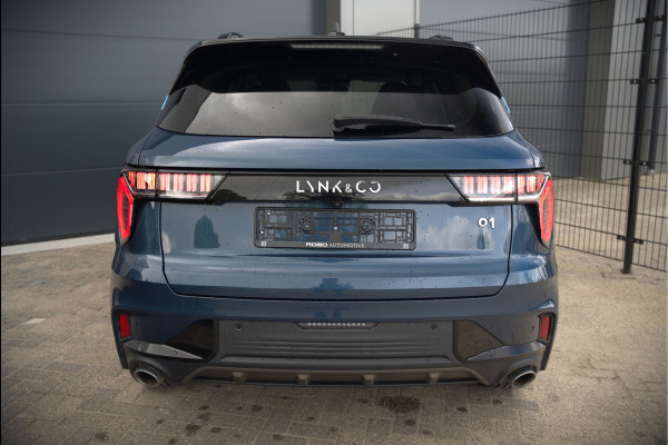 Lynk & Co 01 1.5 | Panoramadak | Stoelverwarming | Keyless | Apple Carplay | Adaptive Cruise Control | Infinity | Navigatie | Camera | Parkeersensoren | SOH 94,2%