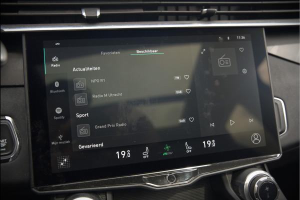 Lynk & Co 01 1.5 | Panoramadak | Stoelverwarming | Keyless | Apple Carplay | Adaptive Cruise Control | Infinity | Navigatie | Camera | Parkeersensoren | SOH 94,2%