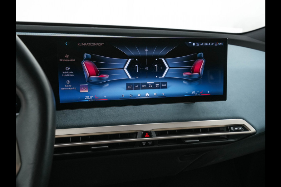 BMW iX xDrive40 Business Edition Plus 77 kWh [ 3-Fase ] {SOH-100%} (INCL-BTW) *PANO | HEAD-UP | TOPVIEW | MASSAGE | LASER-LIGHT | MEMORY-PACK | BOWERS&WILKINS | BLINDSPOT | WIDESCREEN-COCKPIT | HEATED-COMFORTSEATS | DAB | AMBIENTLIGHT | NAVI-FULLMAP | 20''AL