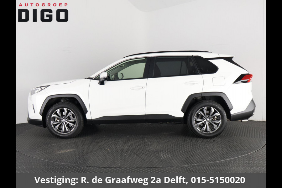 Toyota RAV4 2.5 Hybrid AWD Dynamic Luxury | Trekhaak | Trekgewicht 1650kg | Stuur-/Stoelverwarming | Parkeersensoren Voor & Achter |