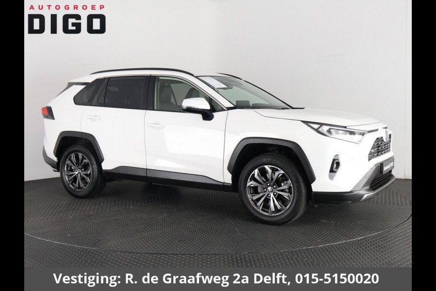 Toyota RAV4 2.5 Hybrid AWD Dynamic Luxury | Trekhaak | Trekgewicht 1650kg | Stuur-/Stoelverwarming | Parkeersensoren Voor & Achter |