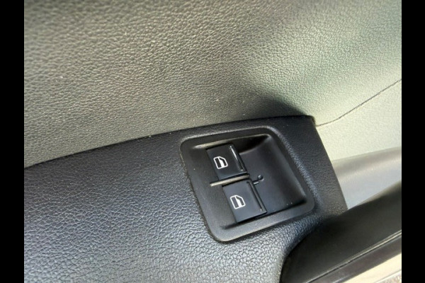 Volkswagen Caddy 1.4 TGI L2H1 EcoFuel Maxi Comfortline AIRCO I MULTIMEDIA I PDC i 1e EIGENAAR I COMPETE ONDERHOUDSHISTORIE I RIJDEN OP GROEN GAS IS CO2 NEUTRAAL