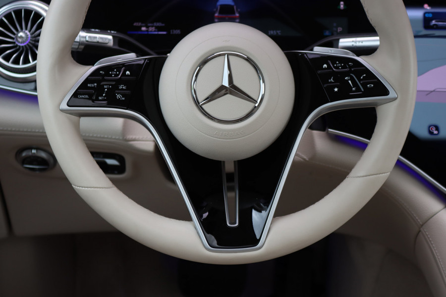 Mercedes-Benz EQS SUV 450+ AMG Line 108 kWh | Luchtvering | Hyperscreen | Achterasbesturing | Massage | Distronic+ | Entertainment Achter | Massage | Burmester | Verwarmd Stuurwiel | Tablet | HUD |